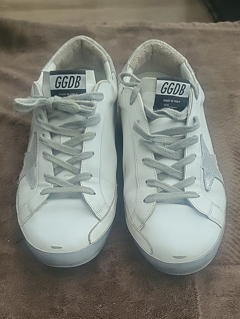 Golden Goose White Leather Low-Top Sneakers with Silver Star